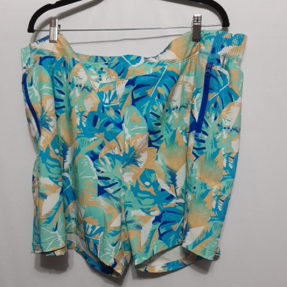 Columbia‎ Blue and Tan Patterned Tropical Shorts
